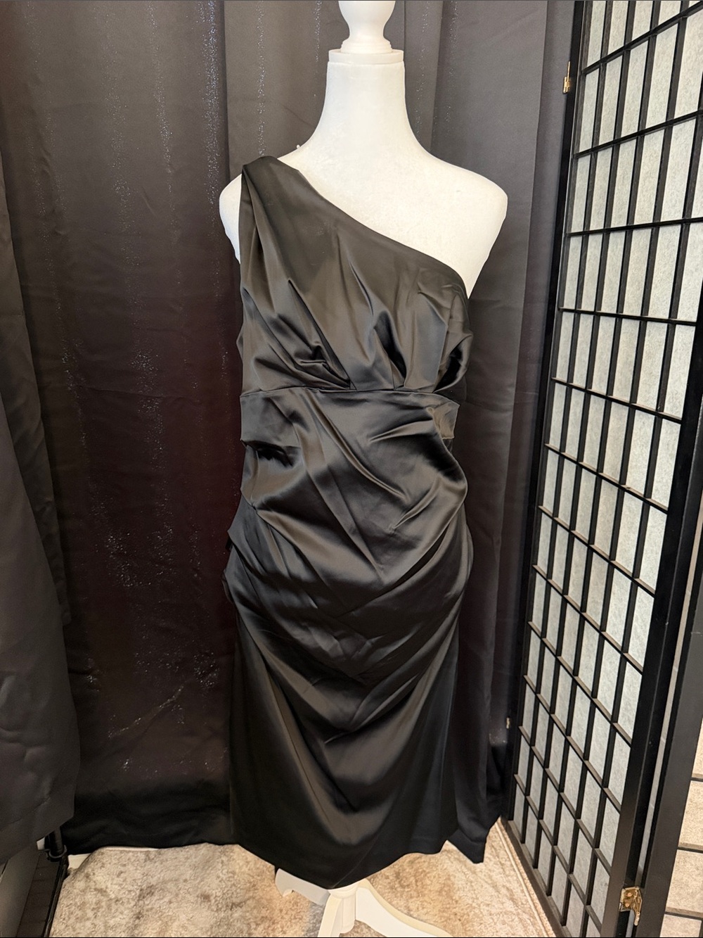 Suzi Chin for Maggy Boutique Black One-Shoulder Draped Cocktail Dress